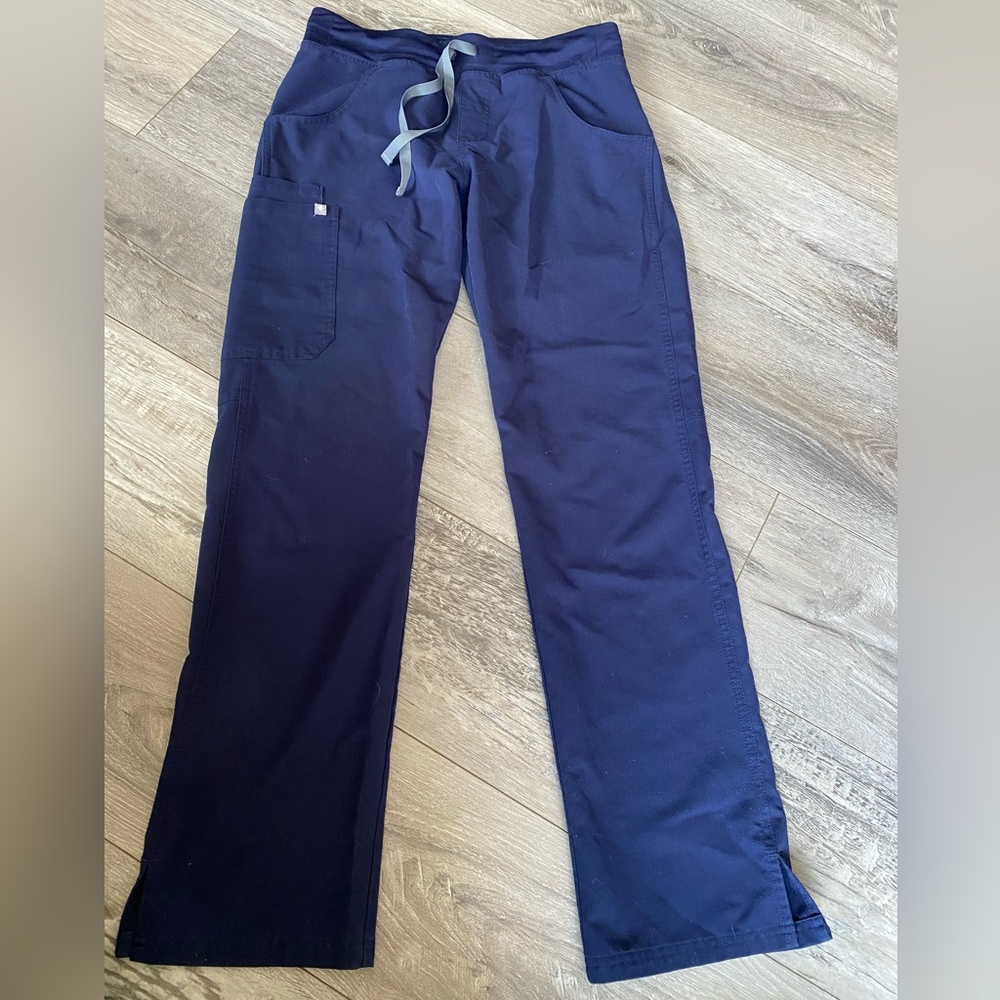 Figs Scrubs Size Small Navy
